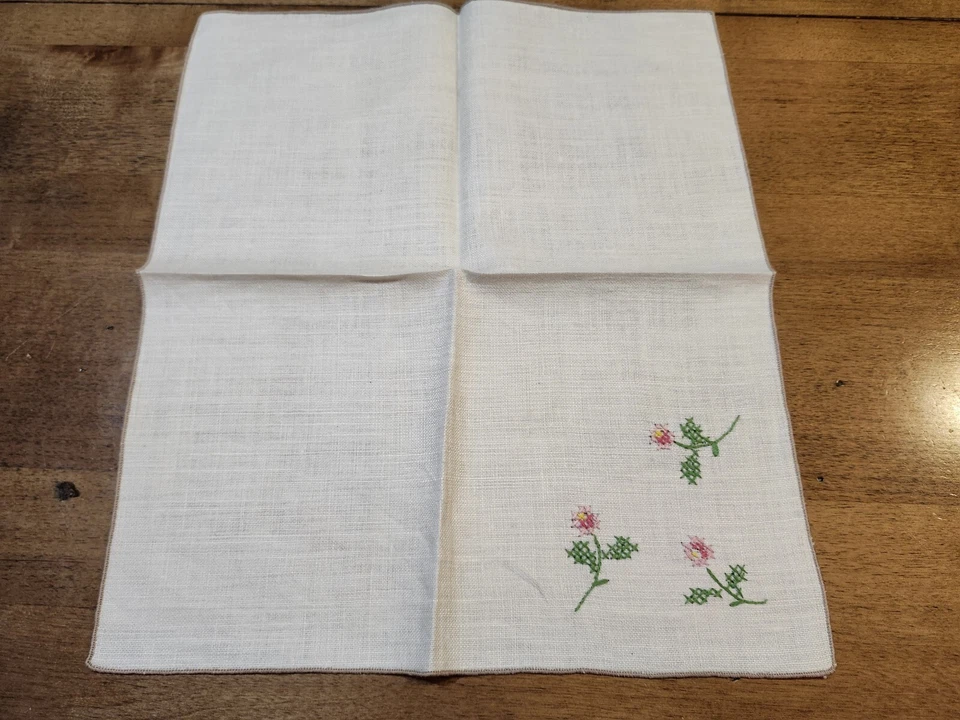 Vintage Thick Squared Linen Cross-Stitch Flower Napkin CRAFTING OR SEWING... - Image 2 of 4