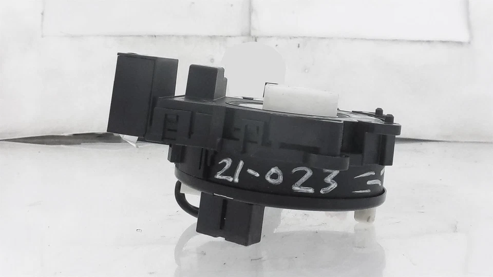 Carrete de cable/rueda Nissan GT-R RS 2009-2014 B5554-1EA8A Foto 4 de 4