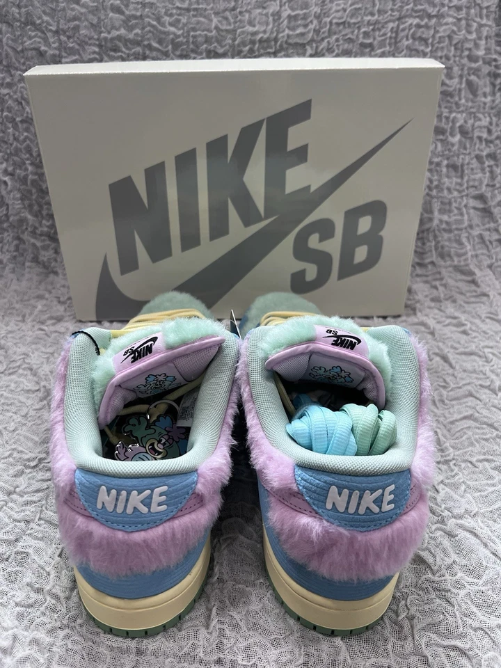 Nike Verdy x Dunk SB Low Visty,size 11 - Image 4 of 4