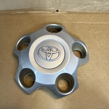 TOYOTA SEQUOIA / TUNDRA OEM 18" STEEL WHEEL SILVER CENTER CAP 42603-0C051 #2W-7