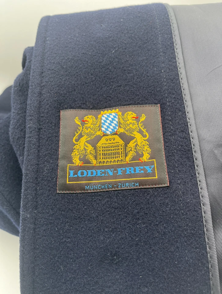 Loden Frey Munich Overcoat Navy 100% Pure New Wool | German Elegance 1980s L - Image 2 of 4