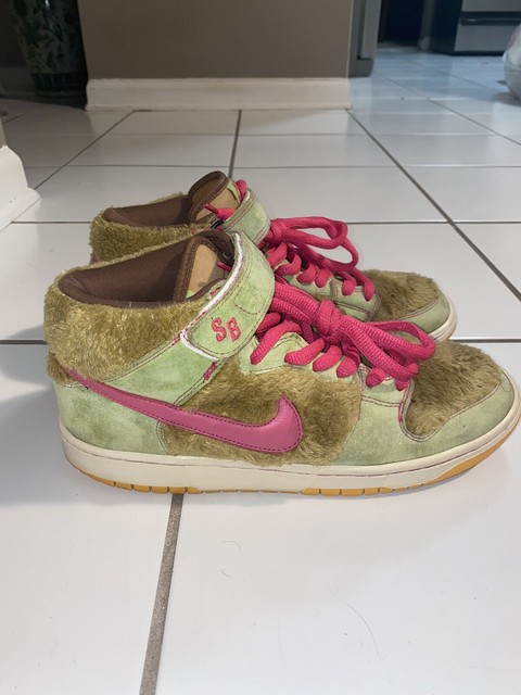 nike sb mama bear
