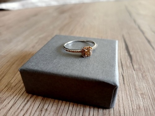 Anello Donna In Oro Bianco Con Diamanti - Foto 7 di 8