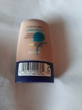 Covergirl CG Smoothers Hydrating Liquid Foundation  750 Creamy Beige