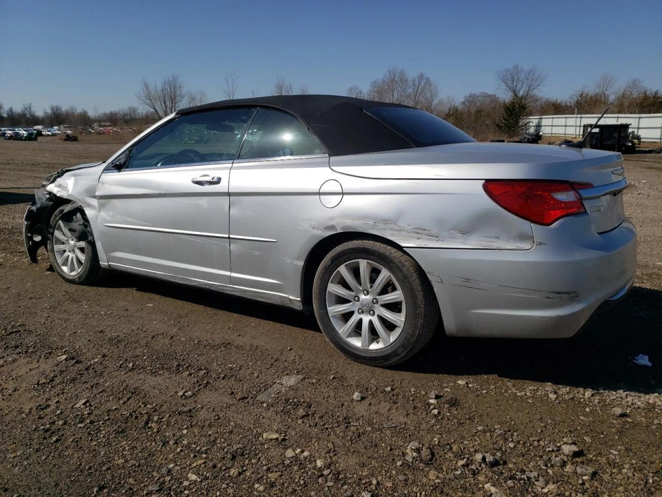 Bomba de direção hidráulica usada serve: 2012 Chrysler 200 3.6 grau A - Imagem 2 de 4