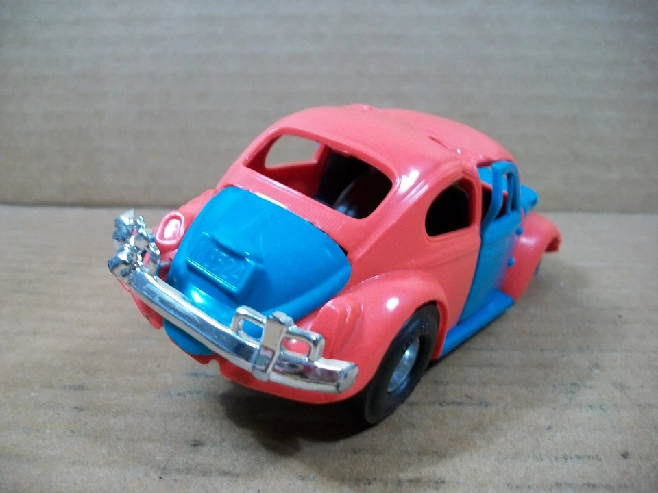 1972 Kenner SSP Smash-Up-Buggem (VW Beetle) ~ Red/Light Blue ~ *Read Description - Image 4 of 4