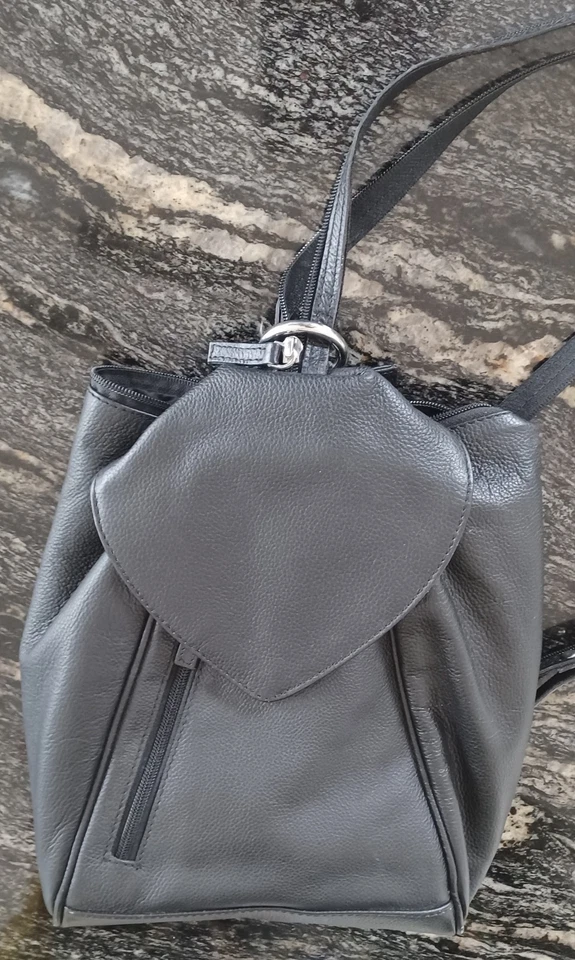 schwarzer Rucksack, City Bag - Bild 3 von 4