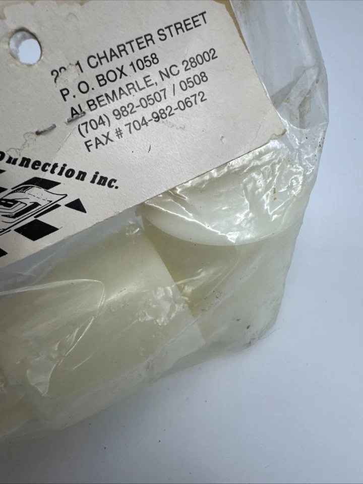 Team TRC Aero Rear Wheels Whiter With Caps Fits TRC and Bolink #1749 - Image 4 of 4