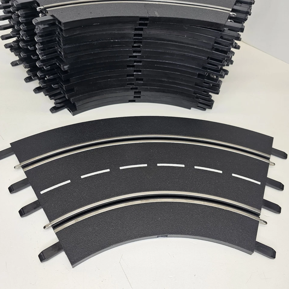 JUEGO VINTAGE DE 19 CURVAS DE PISTA DE COCHE SLOT CARRERA EXCLUSIV & EVOLUTION - Leer Foto 3 de 4