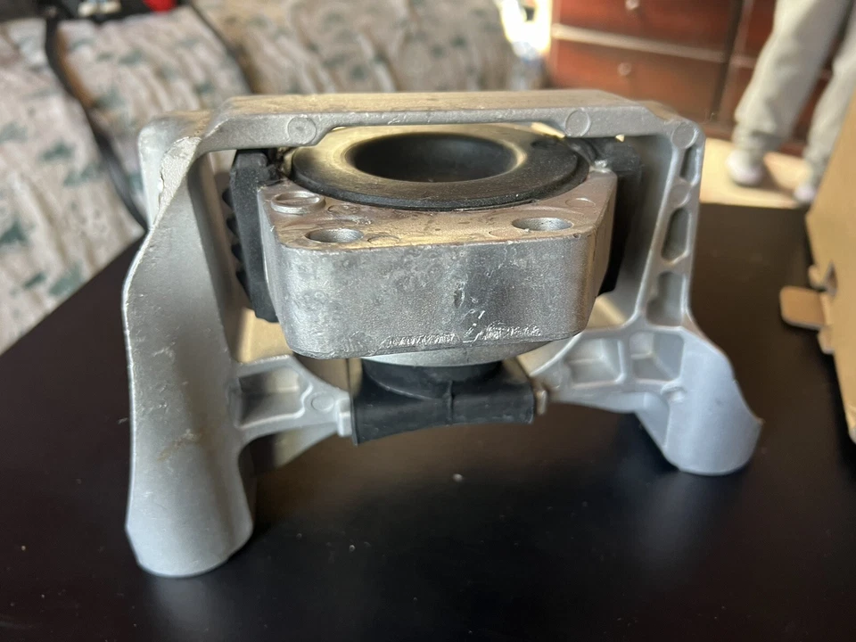 Mazda 2012 3 montaje de motor Foto 3 de 3