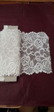large dentelle blanche  1,18 m x 16 cm