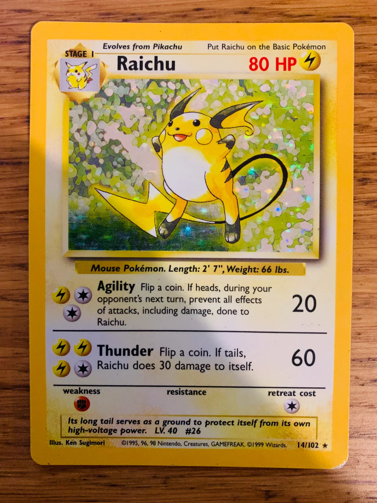 Raichu (14/102) Holo Base Set Pokemon Card! FAST & FREE P&P!