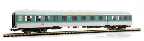 Piko 57697 DBAG N-Type 1st/2nd Class Coach, Mint/Ivory Livery, Epoche V | Condition: New