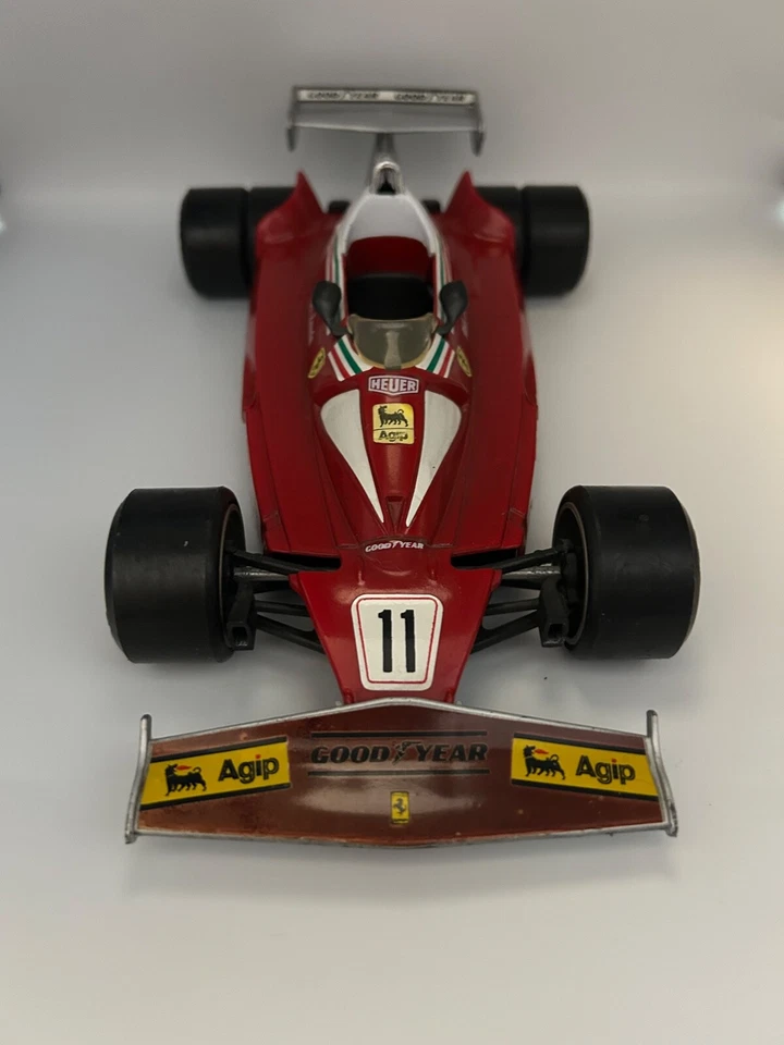 F1 FERRARI 312 T2 NIKI LAUDA #11 POLISTIL 6 RUOTE 1/16 1977 DA COLLEZIONE - Immagine 4 di 4