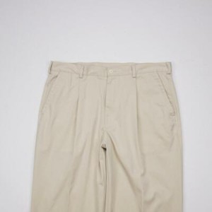 cuffed golf trousers