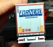 Modellini statici di auto, furgoni e camion semirimorchii in