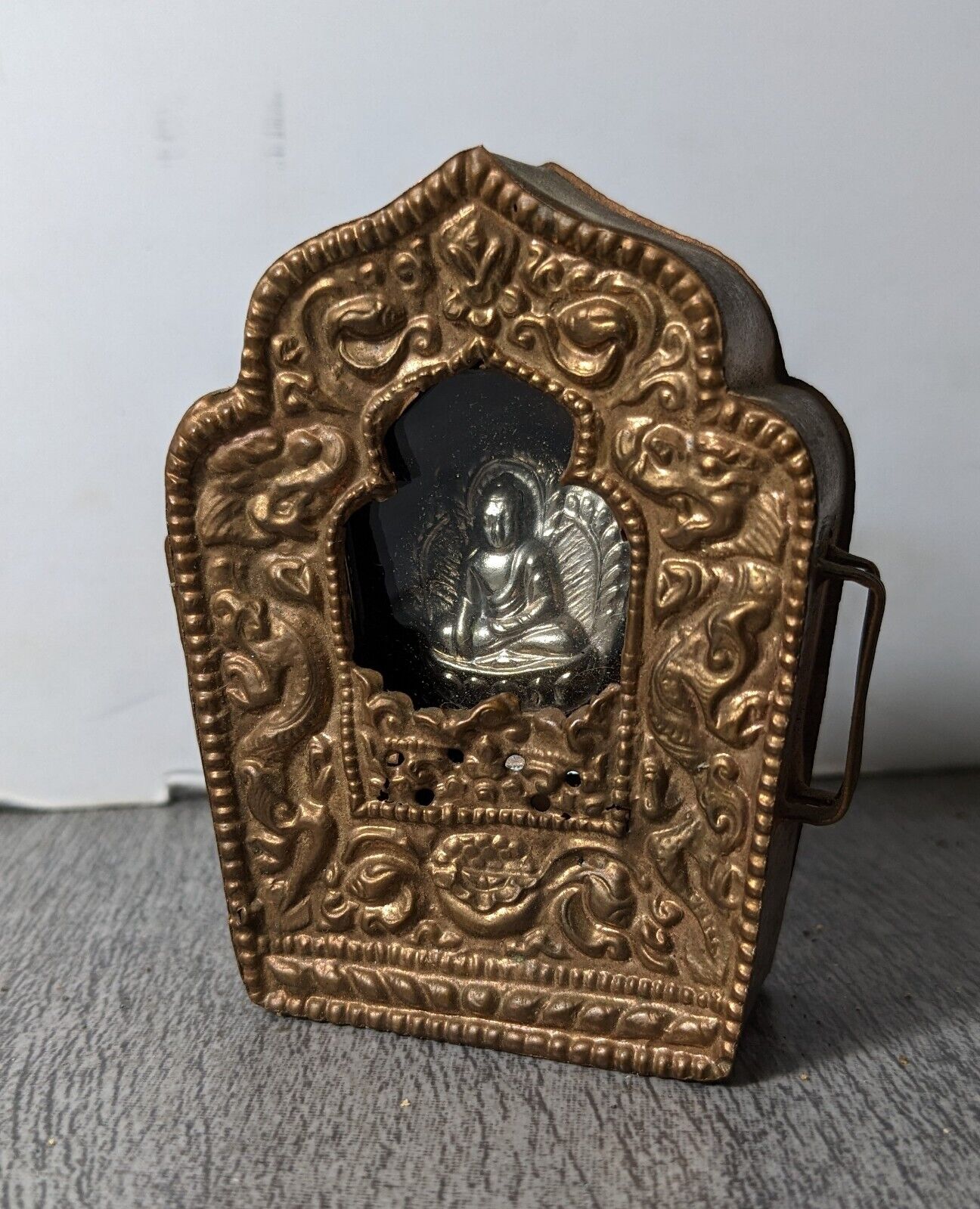 Vintage Tibetan Buddhist Gau - Traveling Pocket Shrine Prayer Box Copper Amulet