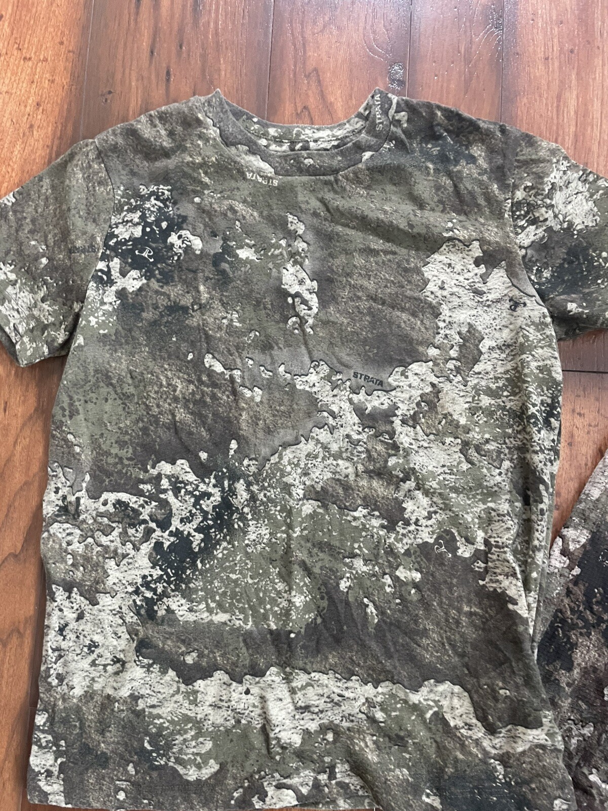 Picture 2 of 12