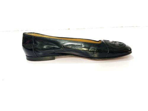 GUCCI BLACK PATENT LEATHER FLAT PUMPS SIZE, 8B - Picture 6 of 16