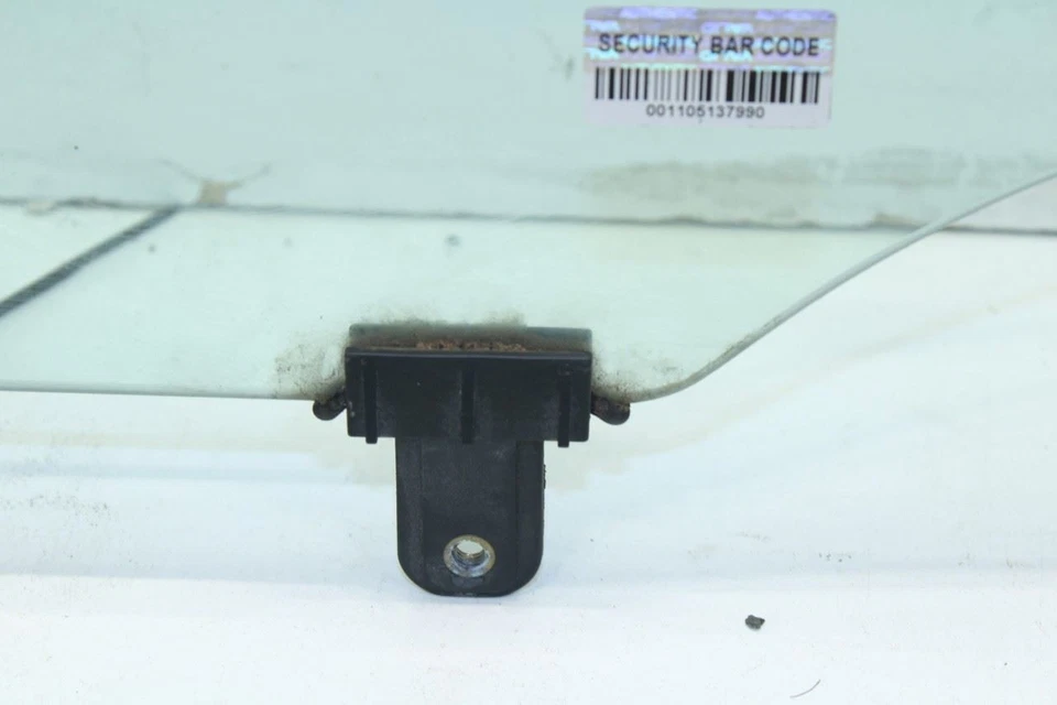 Hyundai Veloster 2011-2017 base puerta delantera izquierda ventana vidrio 82411-2V000 OEM Foto 3 de 4