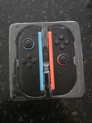 Nintendo Switch 2 Joy-Con 2 L/R - Light Blue/Light Red Brand new