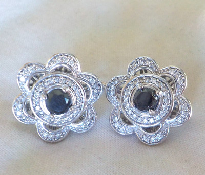 10k Weißgold Blume Tropfen Cluster Diamant Ohrringe - 6,43gms, 0,67 in, 1,28 ctw