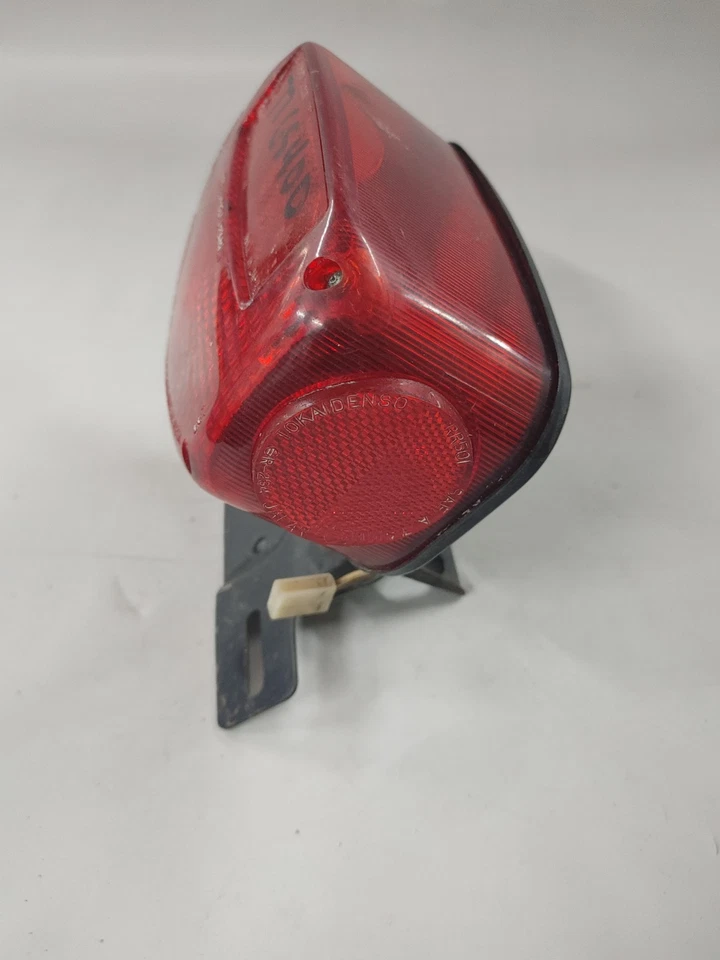 Combo de luz trasera y soporte para Suzuki GS400 1977 35710-45011 Foto 3 de 4