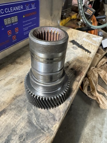 Ford NP271, NP273 Transfer Case Input Shaft 24 Splines, 26605