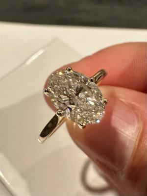 1,91ct F VS1 Oval Lab Created Diamant Solitär Ring, 14k Gelbgold (GIA)
