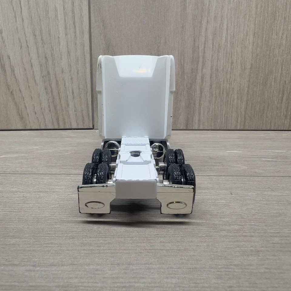 ERTL 约翰迪尔拖拉机半卡车 18 Wheeler 压铸塑料玩具卡车 5 L — 第 4/4 张图片