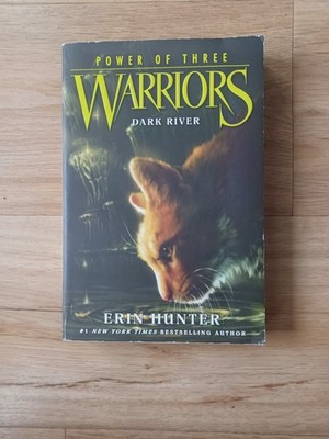Warriors: Power of Three #2: Dark River (English Edition) Buch  Zustand gut