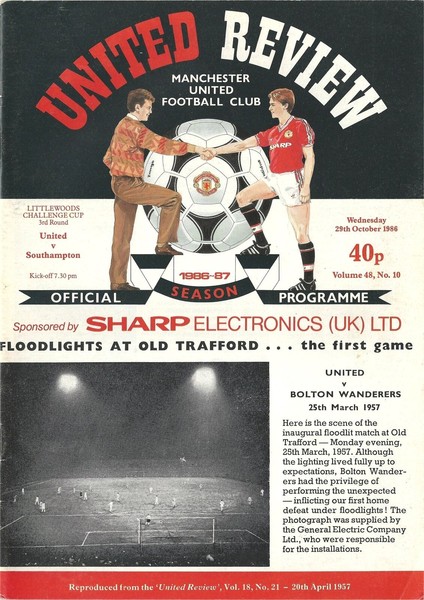 MANCHESTER UNITED MAN UTD v Copa de la Liga Southampton 1986/87 copia simbólica en blanco