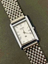 Vintage Seiko Slim WHITE DIAL Quartz Gentlemen's Wrist Watch - FREE SHIPPING