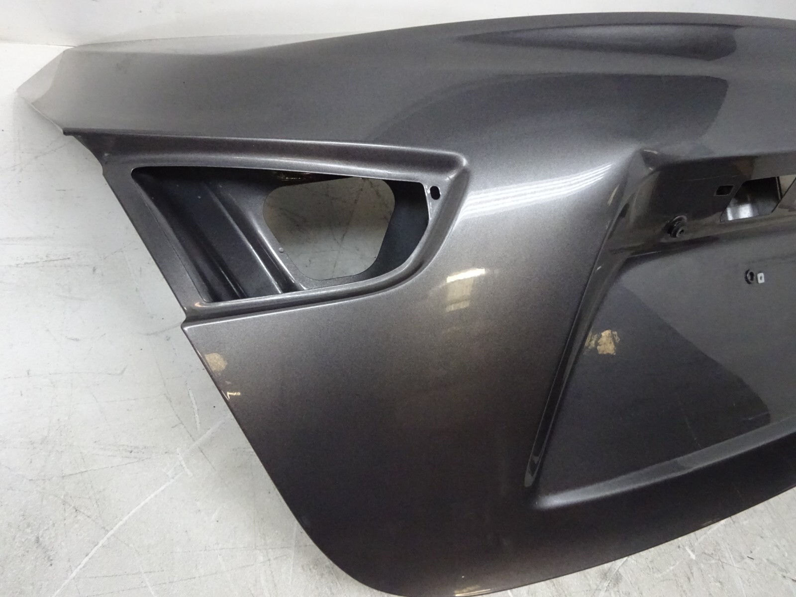 2014-2020 Maserati Ghibli Rear Trunk Lid Deck Shell Panel Gray OEM DE240256