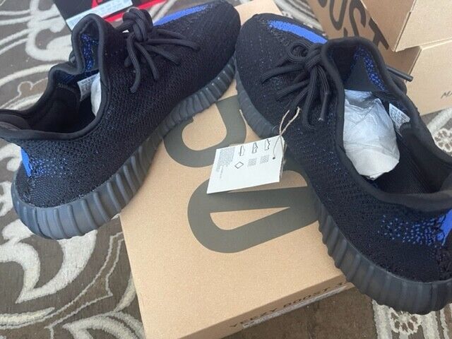 Size 10.5 - adidas Yeezy Boost 350 V2 Dazzling Blue 2022 | eBay Size 10.5 - adidas Yeezy Boost 350 V2 Dazzling Blue 2022 | eBay