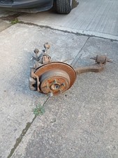 HONDA ODYSSEY RB1 MOZZO RUOTA POSTERIORE DESTRO MANDRINO NOCCA SOSPENSIONE GAMBA