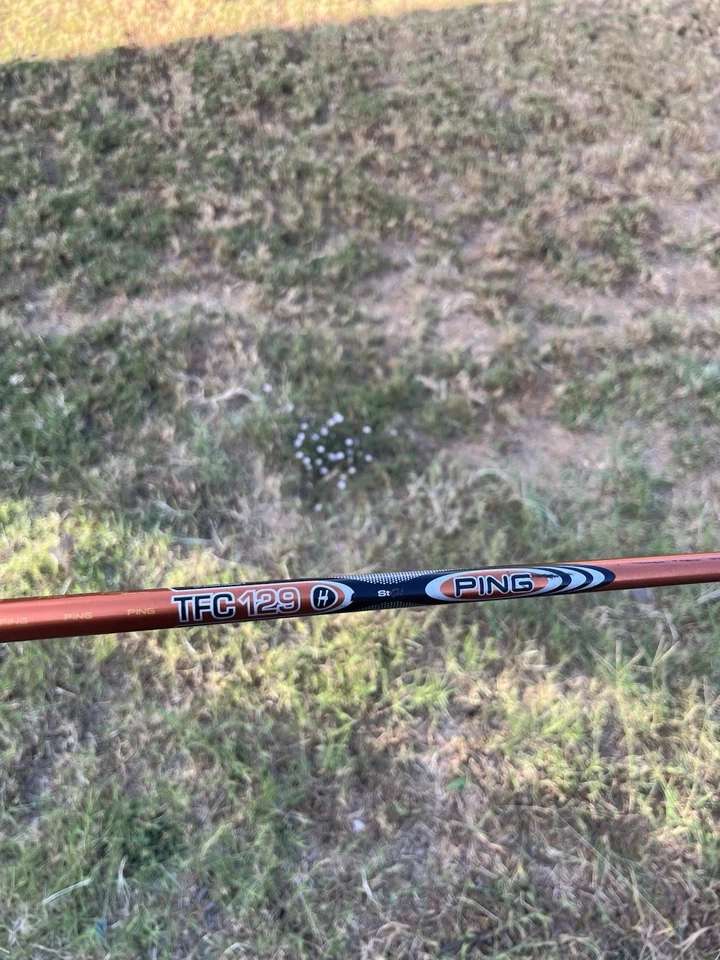 Club de golf híbrido Ping G10, 3H-21, eje rígido TFC 129H, agarre Golf Pride Foto 4 de 4