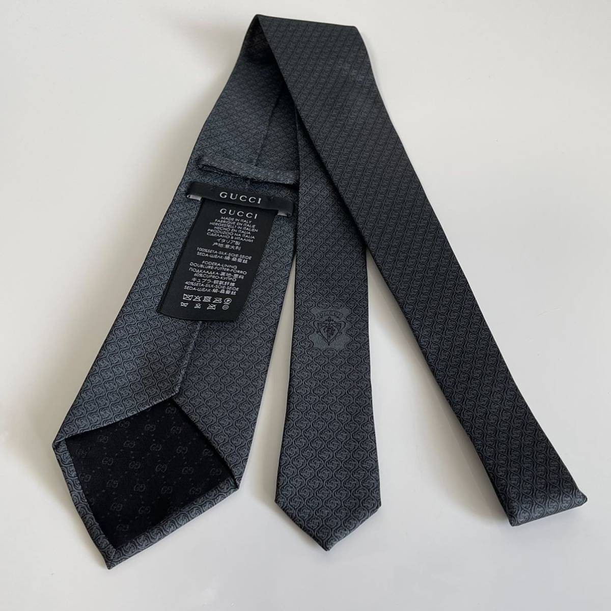 GUCCI Black Gray Interlocking GG Pattern Tie - image 7