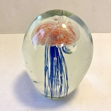 SPI HOME Jellyfish Glow In The Dark Art Glass Hand Blown Paperweight 4.5”