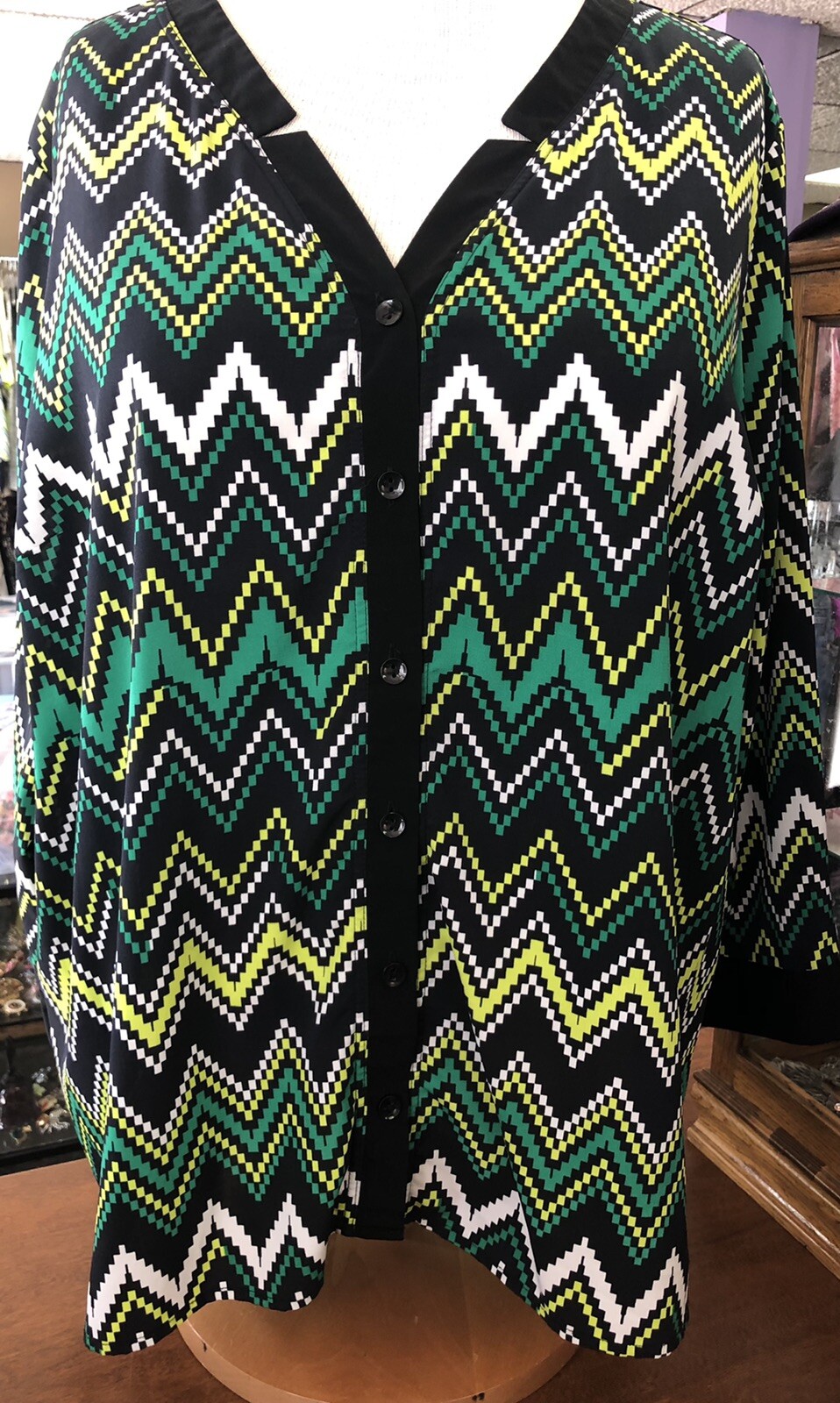 Catherine’s Petite 3x button front blouse #3028 - image 1