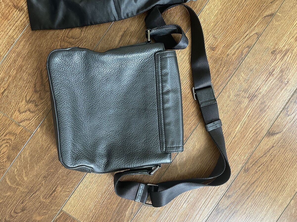 HUGO BOSS Black Leather Men's Messenger Cross Body Bag. Only HUGO BOSS Black Leather Men's Messenger Cross Body Bag. Only
