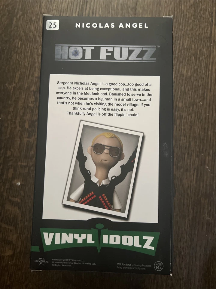 Figura de vinilo Hot Fuzz Nicholas Angel Idolz Foto 2 de 2
