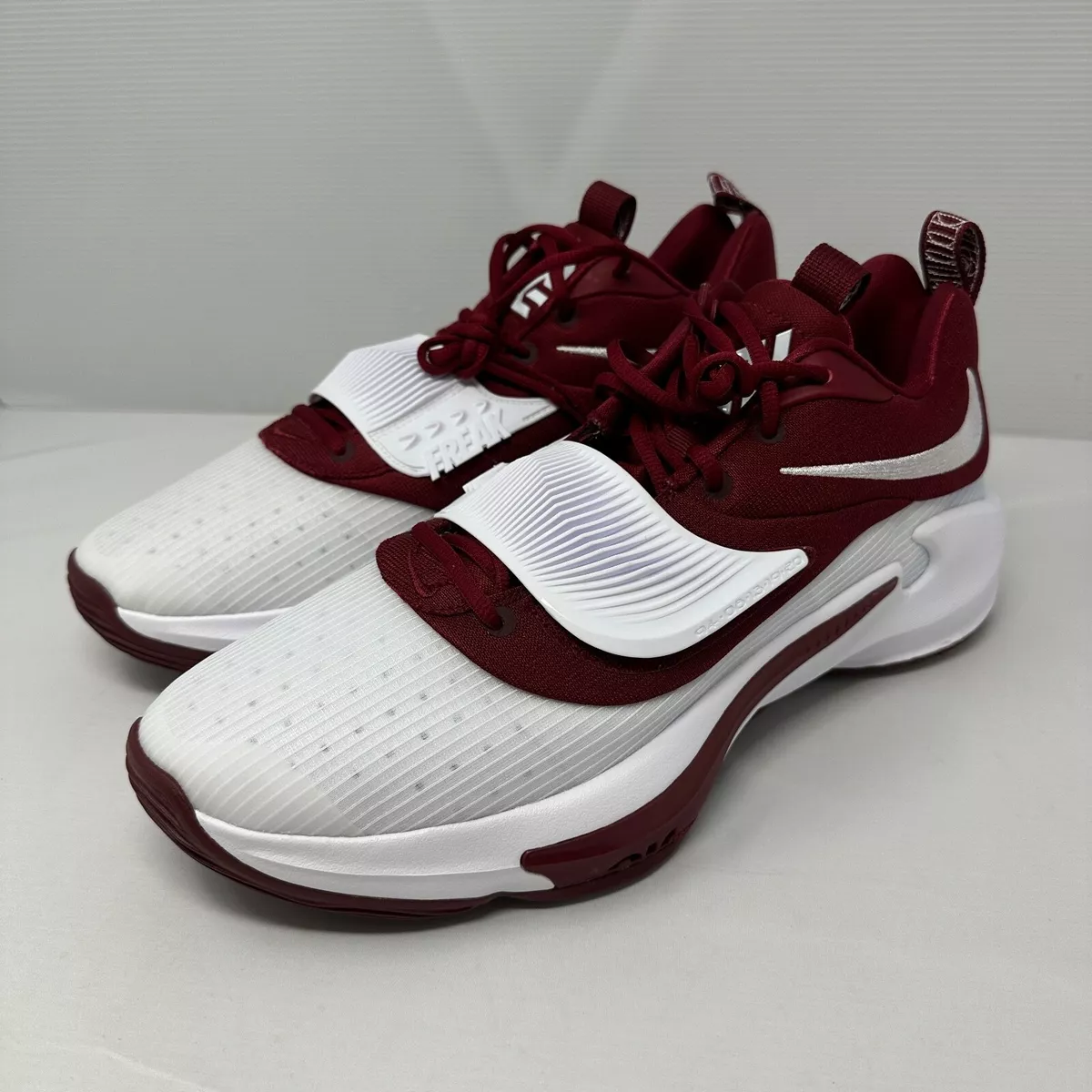 Sneakers freak sale