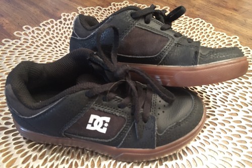 dc skate shoes size 12