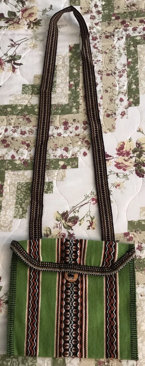 HANDMADE PERUVIAN WOVEN WOOL ALPACA CROSSBODY PURSE LLAMA BUTTON