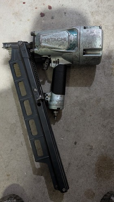 #ad Hitachi NR83A Framing Nailgun Strip Nailer 3 1 4 Tested $175.00