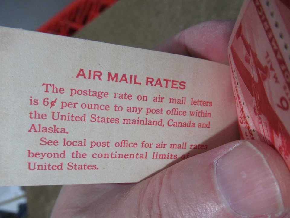 1943 US Air Mail Stamp Booklet, Mint OG&MNH, S#C25a, COMPLETE BOOKLET, 2 PANES - Image 3 of 4