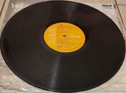 YOLANDA DEL RIO - Tradicionales Al Estilo De MKS-2106 Stereo LP Latin SCARCE VG+ - Picture 3 of 6