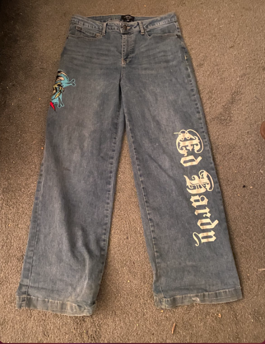 Ed hardy women's denim (Eagle heart embroidery/Size 32)