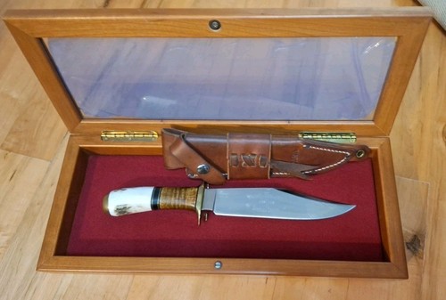 RUANA BOWIE KNIFE NUMBERD 14/100 60TH ANNIVERSARY , PRESENTATION CASE, & SHEATH